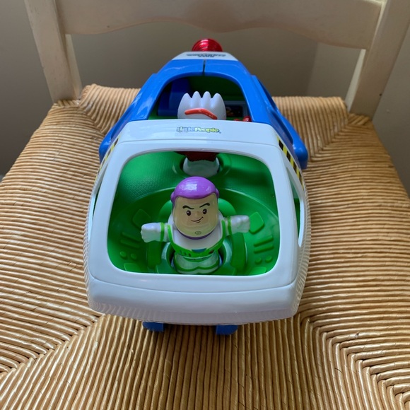 Little People Toy Story Buzz Lightyear Spaceship with Lights & Sounds 🚀 - Picture 4 of 9